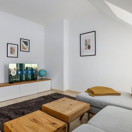 Home By Doni I Serviced Apartments I Ruhig I Zentral Nahe Rmcc, Staatsheater & Landtag Wiesbaden Exteriér fotografie